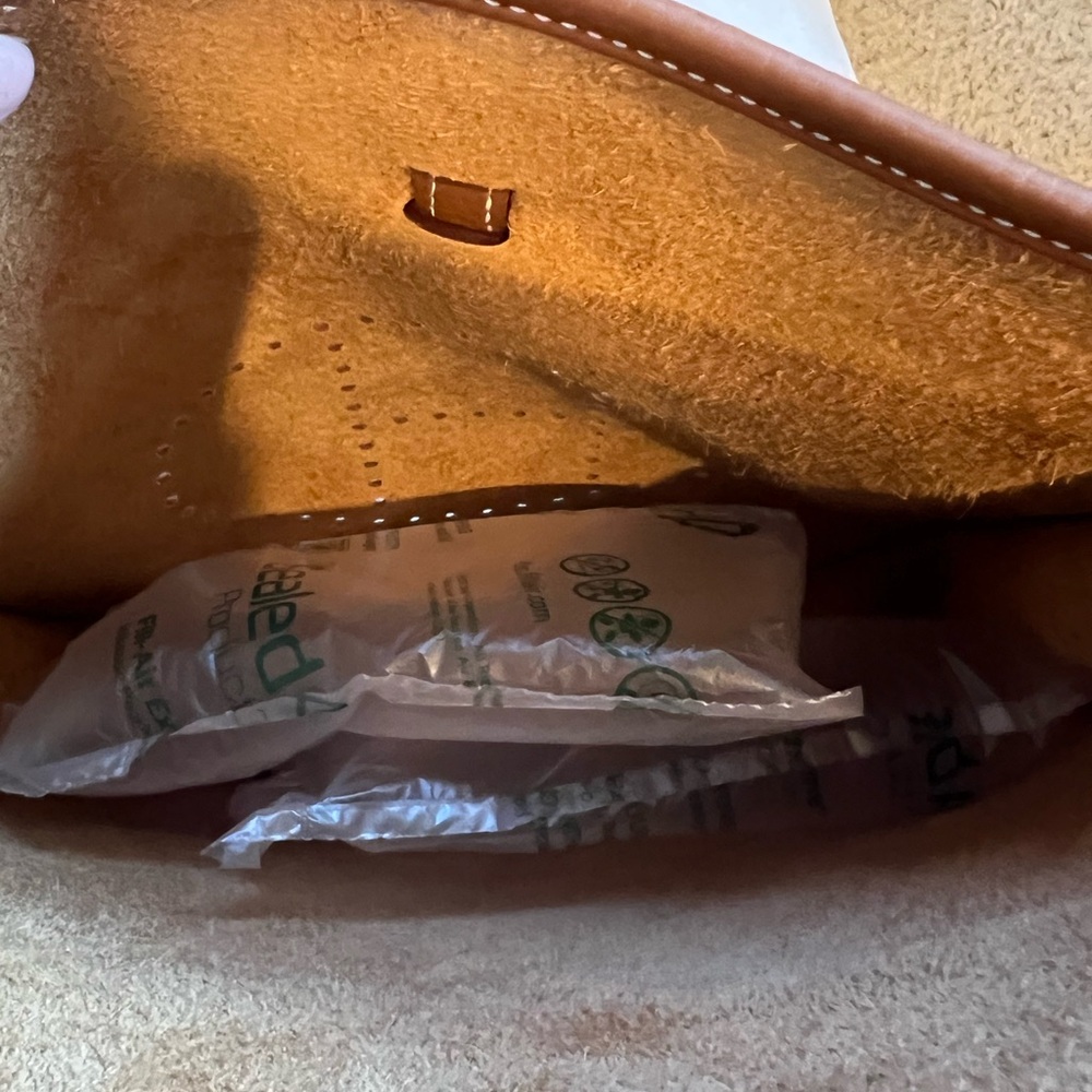 Evelyne III PM Brown Leather Shoulder Bag - Picture 3 of 10
